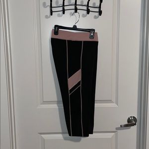 💖 BCG cropped leggings